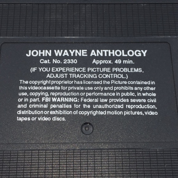 McLINTOCK John Wayne 2 Tape VHS Movie Collector’s - Picture 9 of 11